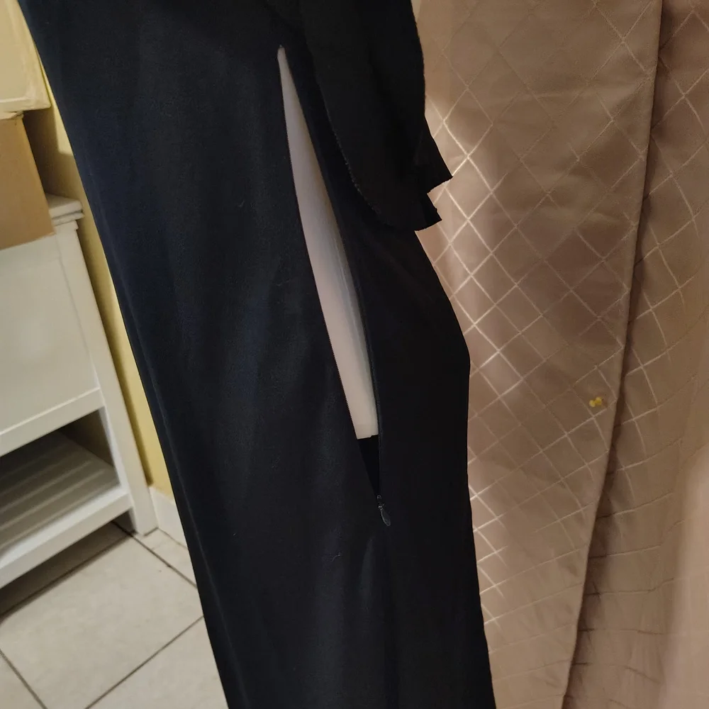 Ralph Lauren Black Ruffle Maxi Dress - Picture 5 of 6